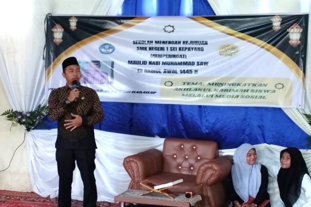 SMK Negeri 1 Sei Kepayang menggelar peringatan Maulid Nabi Muhammad SAW